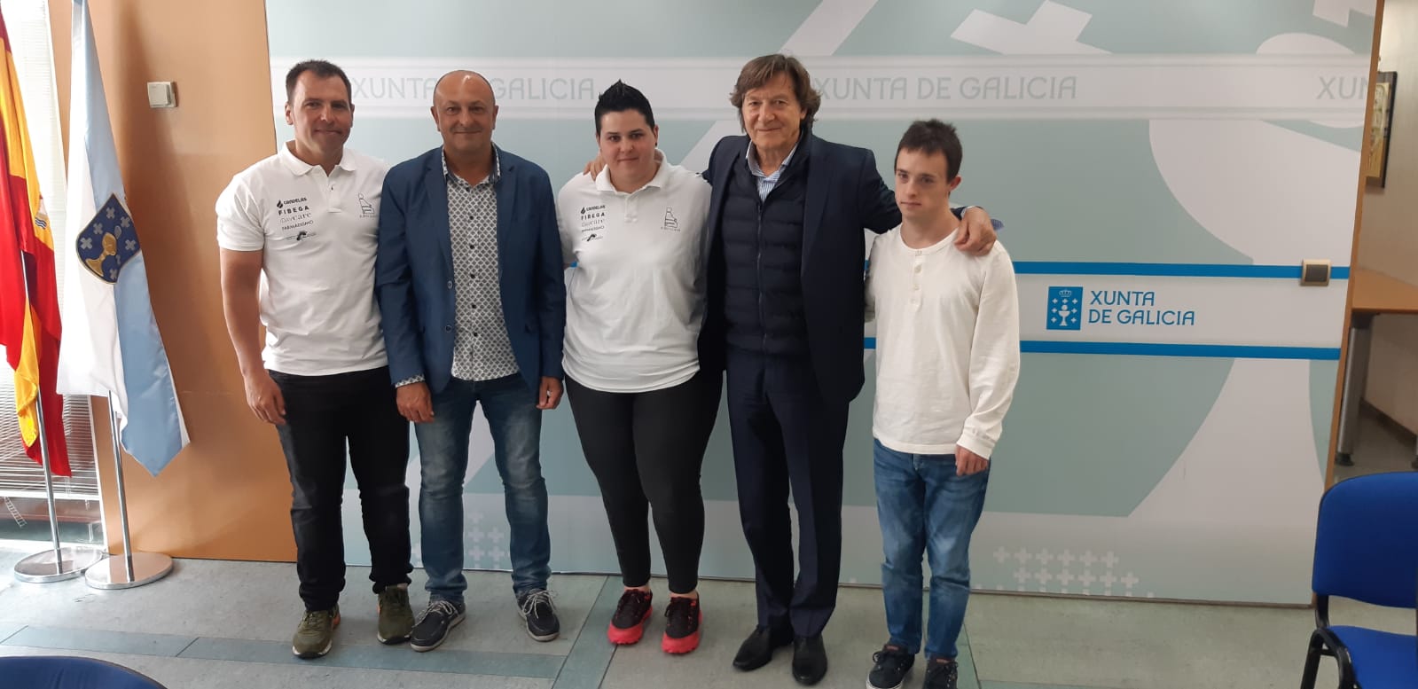 Lete Lasa con Sara Álvarez y Mauro Rodríguez